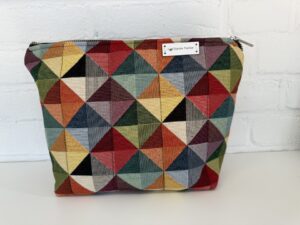Handgemaakte Make-up Tas – Geometrisch & Kleurrijk
