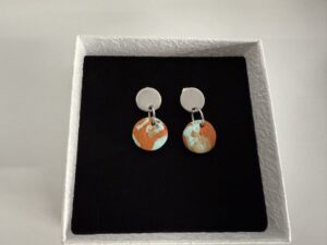 Handgemaakte oorbellen klei Rond